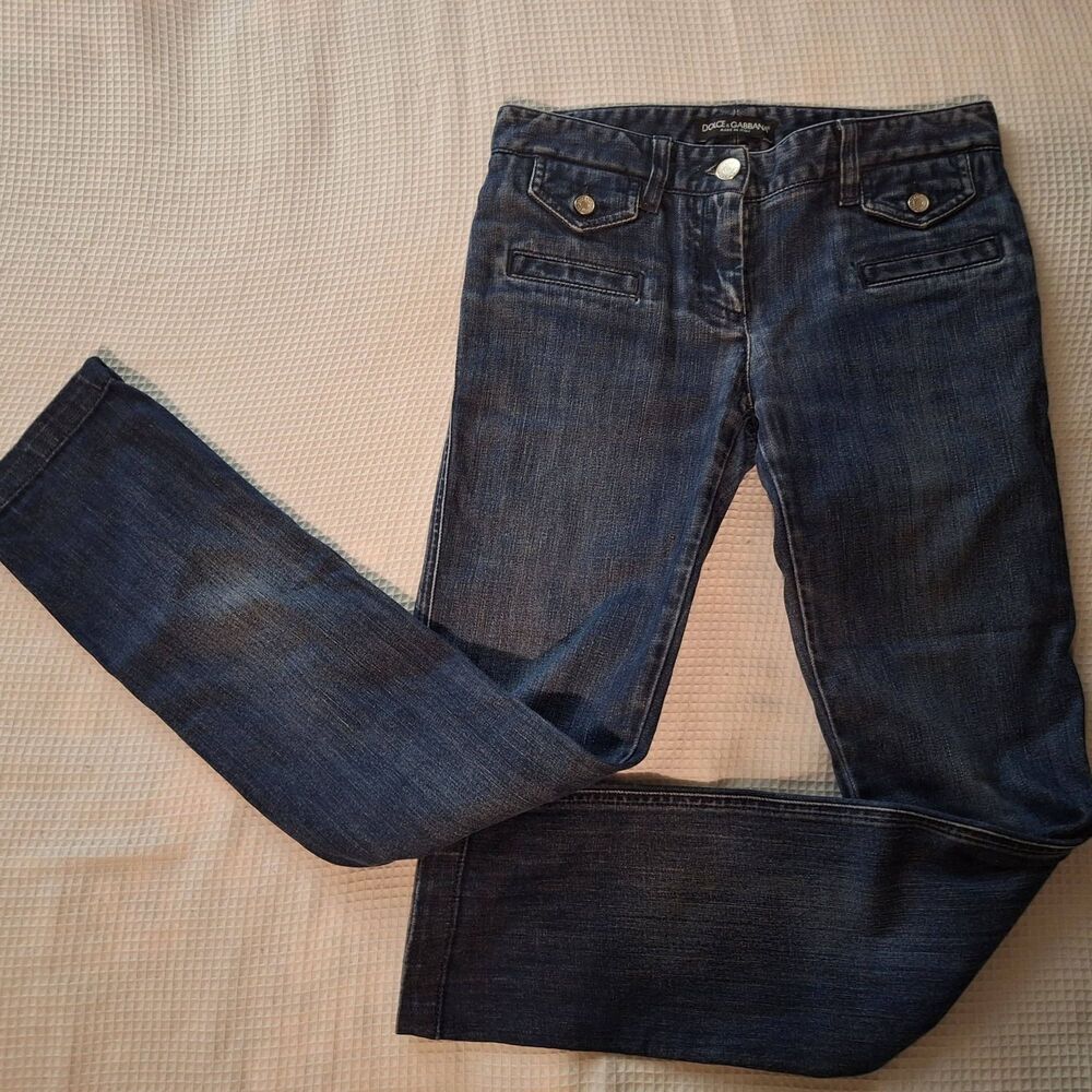 Sassy Perfection! Sz36 (26 inch waist) Dolce & Gabbana Italian Made MUST HAVES!